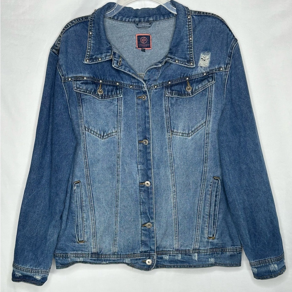 Boom Boom Jean Jacket Distressed Metal Studs Decorative Text On Back Y2K Sz L‎